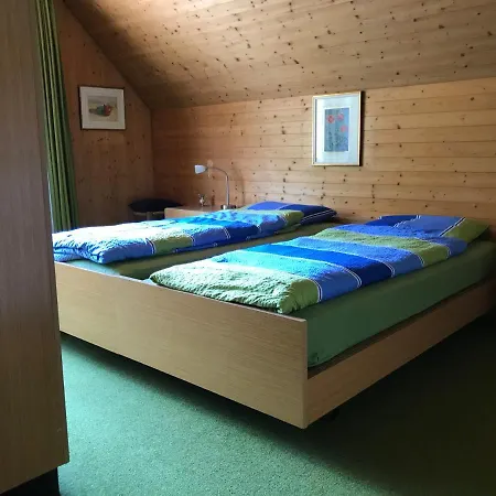 Chnusperhusi Valota *